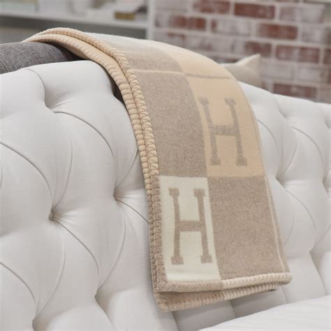 hermes avalon iii blanket|Hermes avalon blanket coco chamomile.